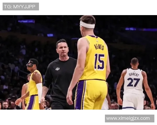 没签！里夫斯拒绝湖人四年8920万美元提前续约合同